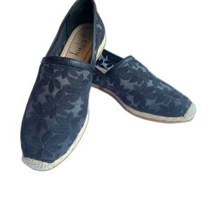 French Sole fs/ny Women's‎ Rest Ballet Flat Espadrille Floral Embroidered Black